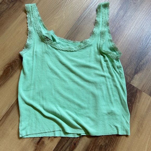 American Eagle Outfitters Light Green Lace Tank Top - Picture 1 of 1